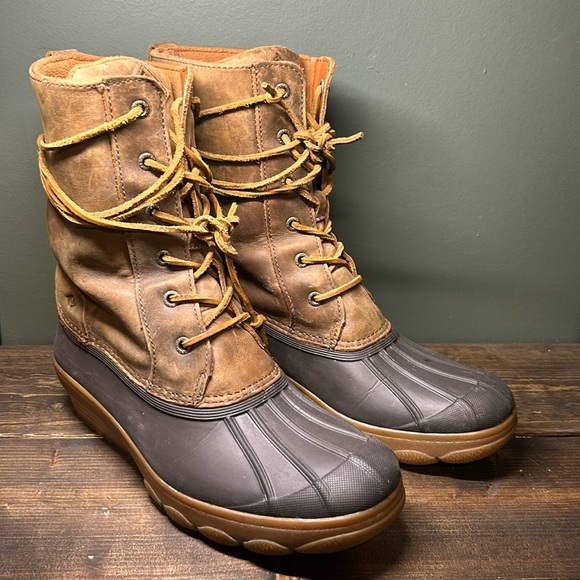 Sperry Shoes - Sperry women’s leather duck boots